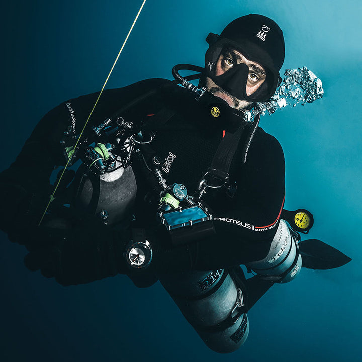 Proteus II 5mm wetsuit - Mens - Fourth Element - Aquaholics Dive Centre, Shop and Sea Safari