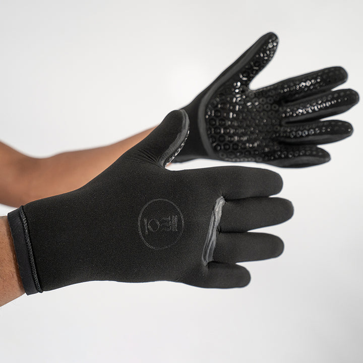 Fourth Element 5mm Neoprene Hydrolock gloves